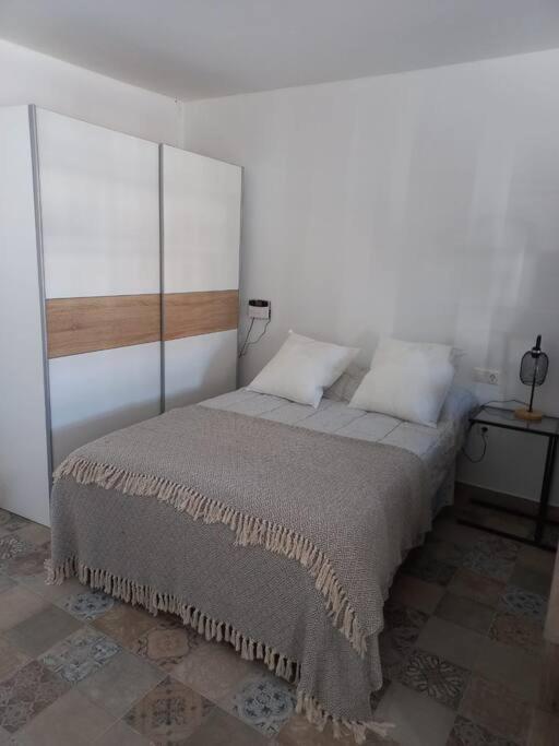 Loft En Patio De Casa Tipica De Pueblo