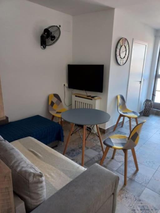 Loft En Patio De Casa Tipica De Pueblo Apartment Villafranca de Cordoba